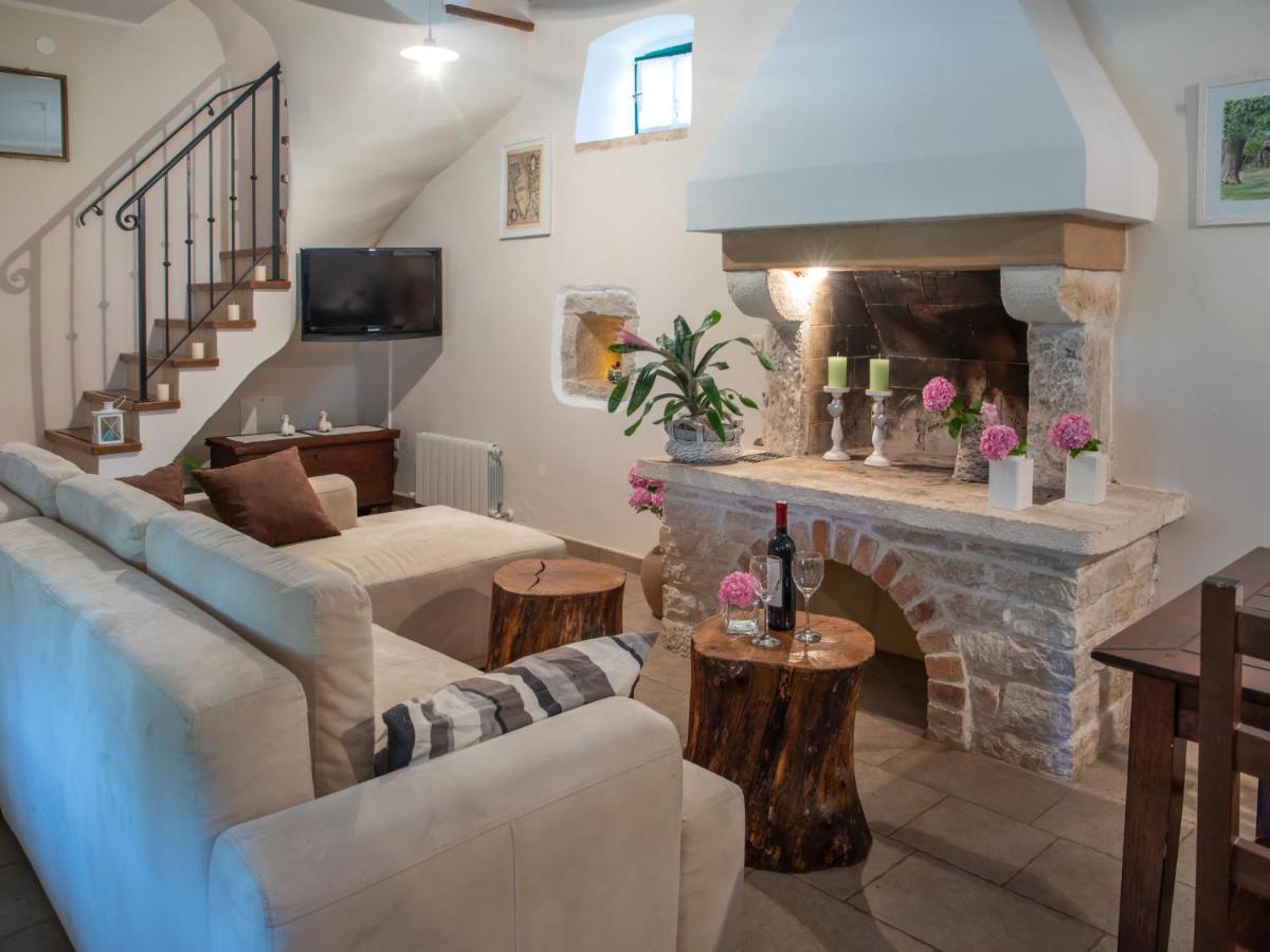 Holiday Home Marija - Roj422 By Interhome Zminj Экстерьер фото